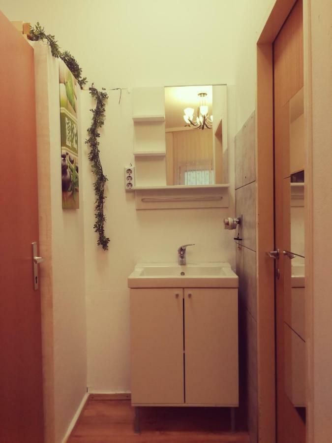 Jungle Apartment Vienna Self Check-In Buitenkant foto
